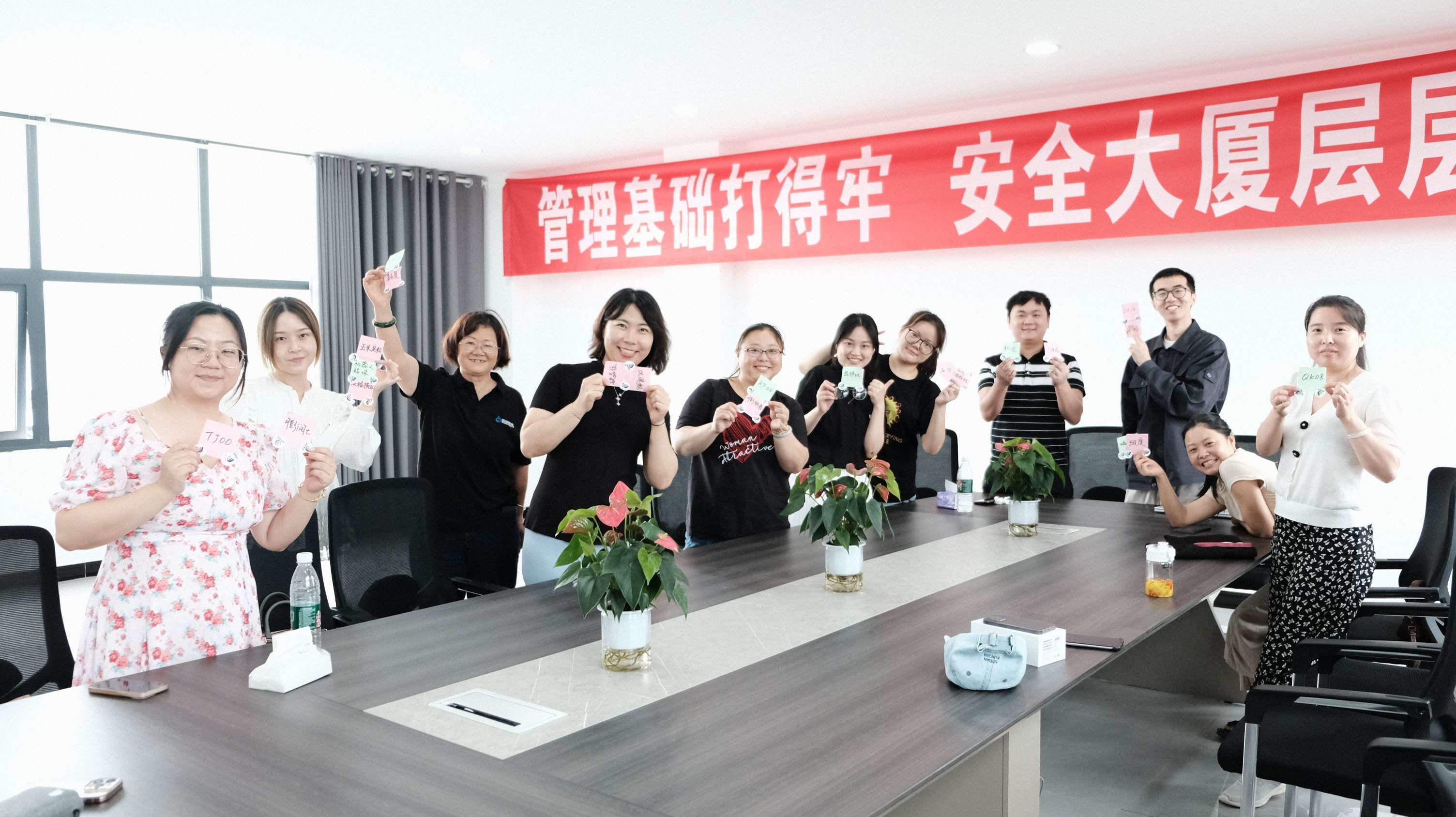 ����˹��ר����(�й���)�ٷ���վ���ųɶ���˾ح�������ң�����������ȥһ�ߴ����ഺ��â