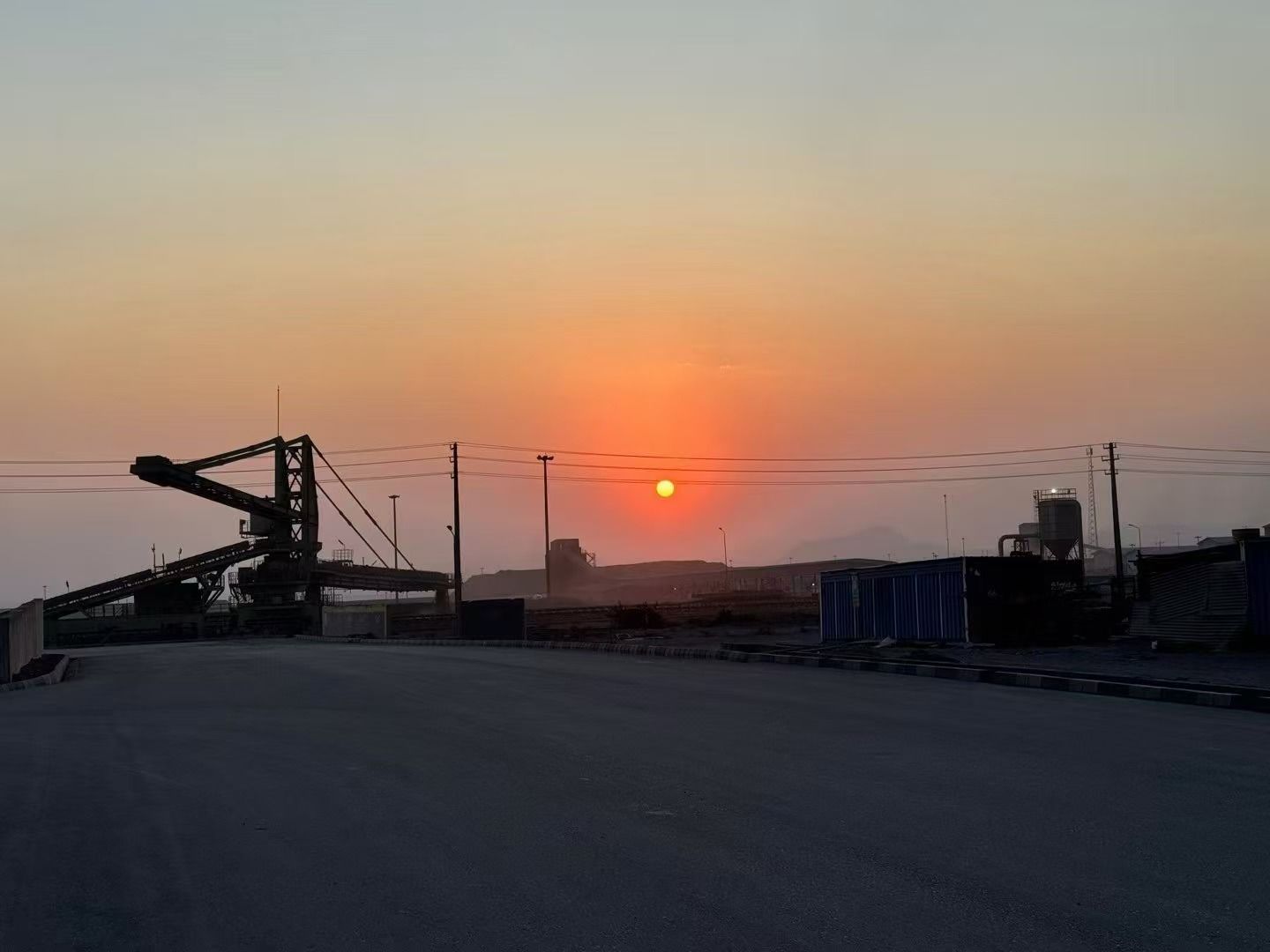 ����˹��ר����(�й���)�ٷ���վʵҵح�����Ĵ��ĳ�ֿ����